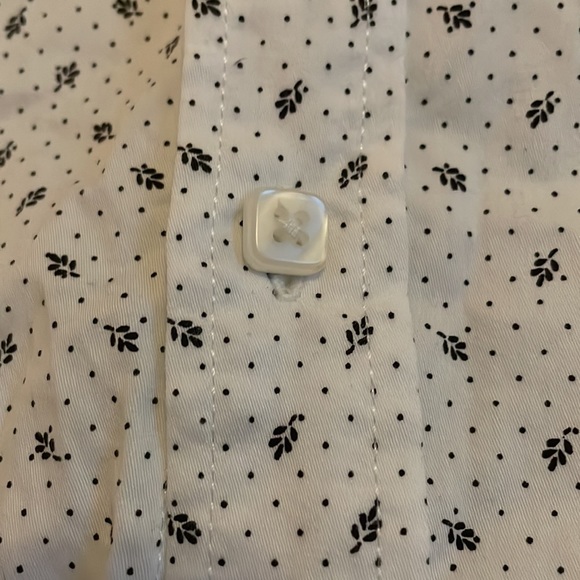 Mens button up shirt - Picture 4 of 4